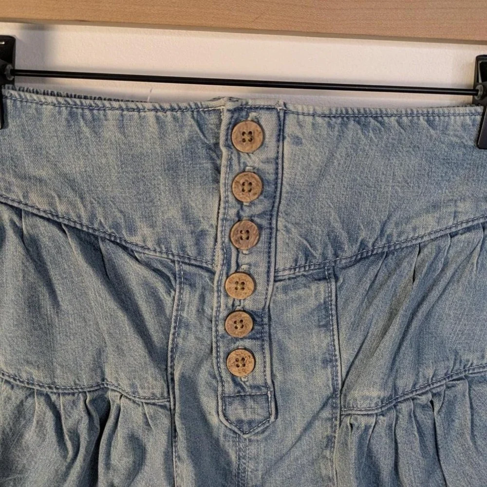 Free People Fleur Denim Mini Short/Skirt With Button Front and Pockets - Picture 2 of 6